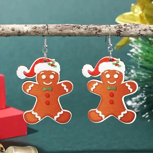 3/$12~Gingerbread Man Christmas Earrings - Picture 1 of 4